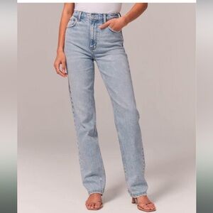 Abercrombie Ultra High Rise 90’s Straight Jeans